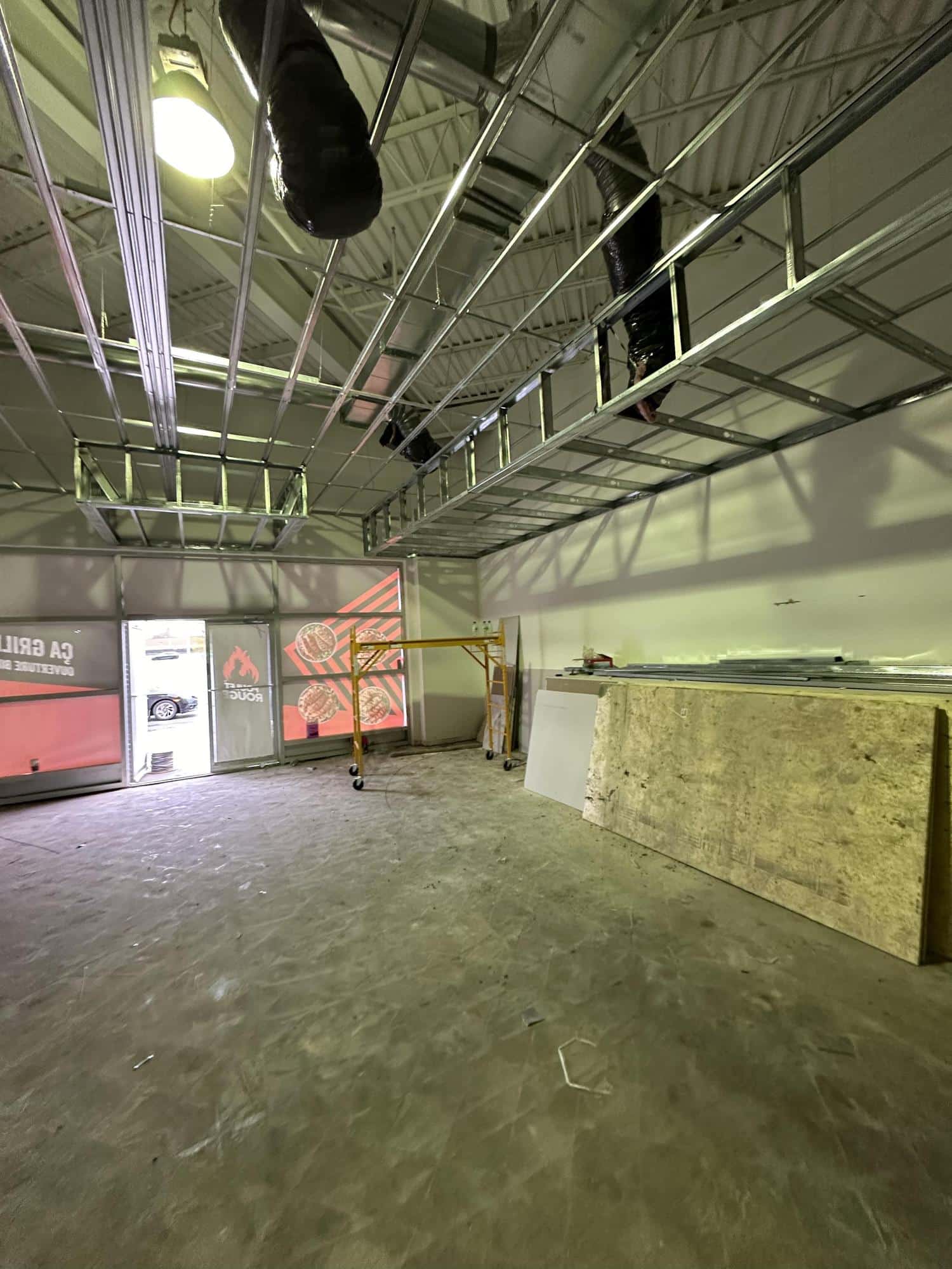 Poulet Rouge Victorialville par Concept Élite Construction